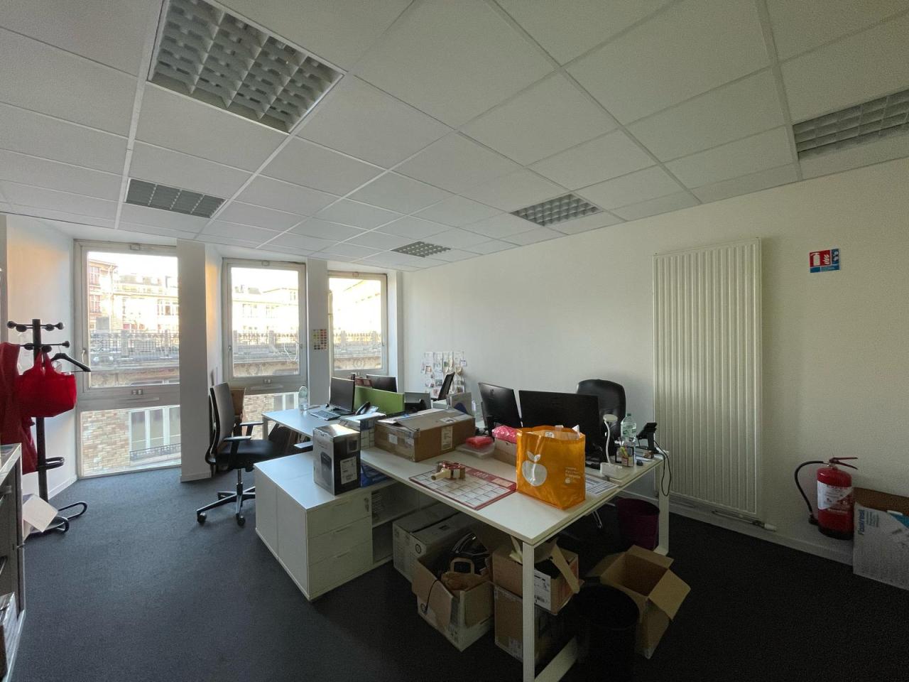 Bureau Paris 138m² Vente bureau Paris OVBUR2530998 0